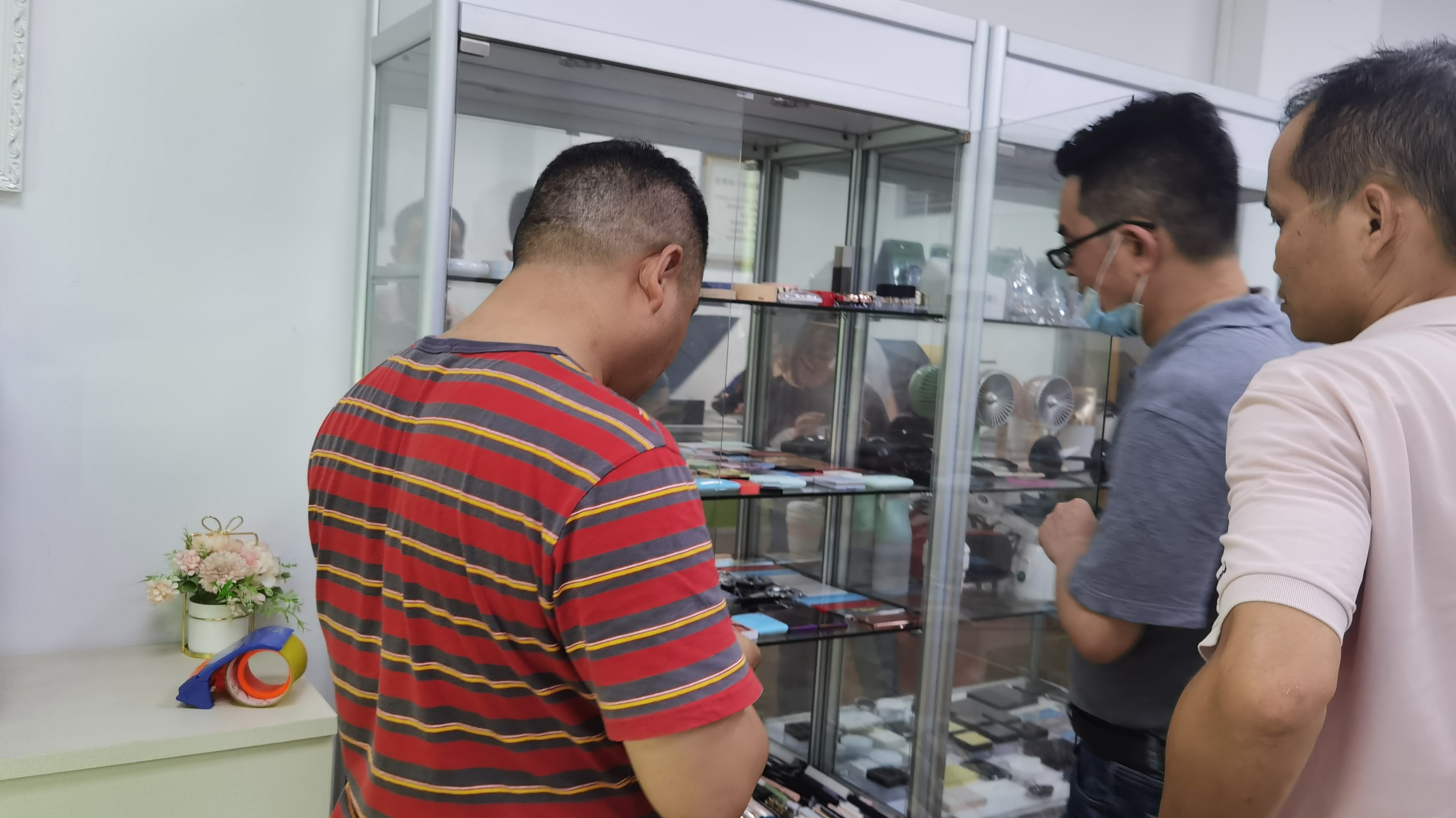 汽車手持吸塵器注塑加工哪里可以做？