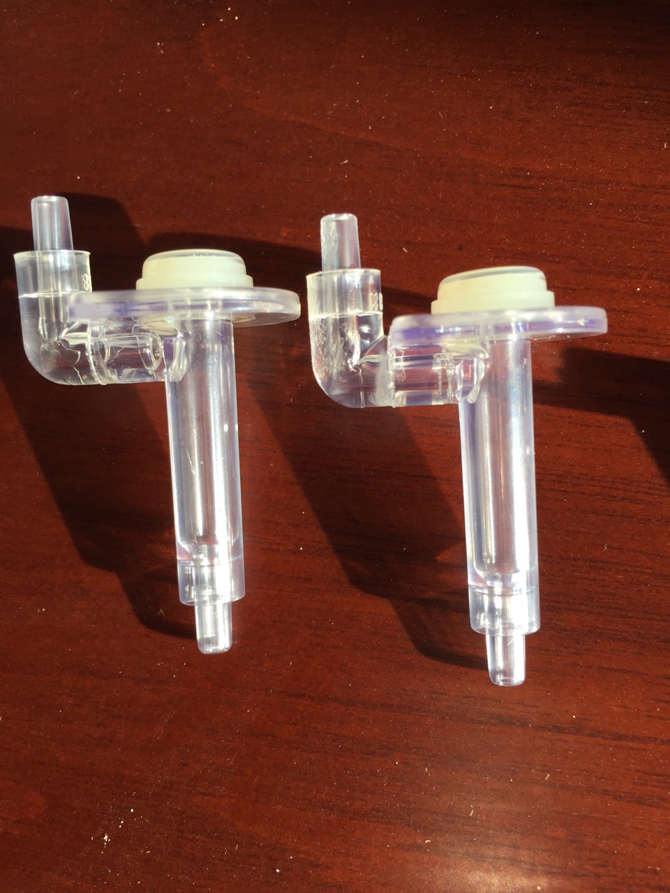 醫(yī)療器械配件三通注塑廠家